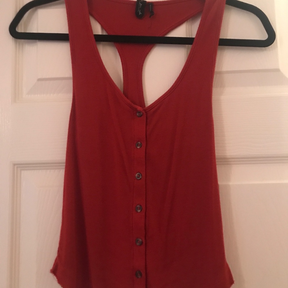 red tank top